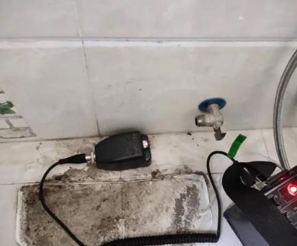 临湘屋顶漏水维修公司分享下卫生间漏水的危害及解决方法